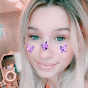 Meet your Posher, Avery